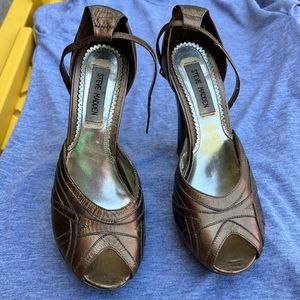 Steve Madden Palase Heels Platform gold